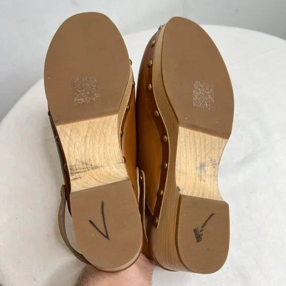 J.Crew $198 Convertible Leather Clogs Rich Oak Size 9.5 BA188 - Picture 9 of 9